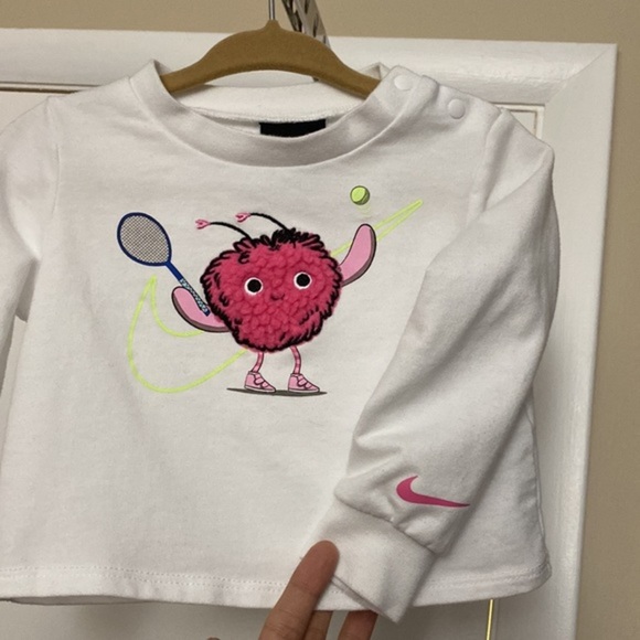 Nike Girls Long Sleeve Pullover Tennis Size 12M - Picture 2 of 6